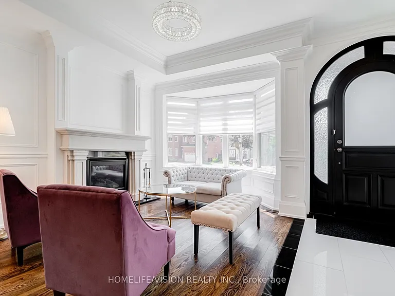 28 Moore Park Ave — Photo 5