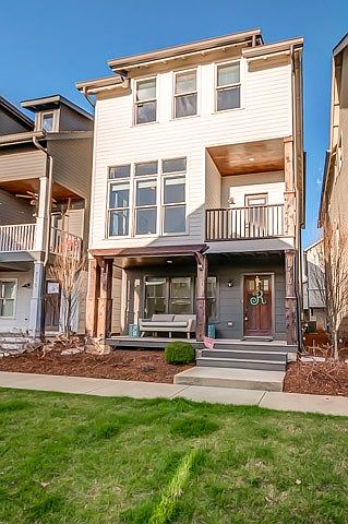 1st image of 713 Chesterfield Way