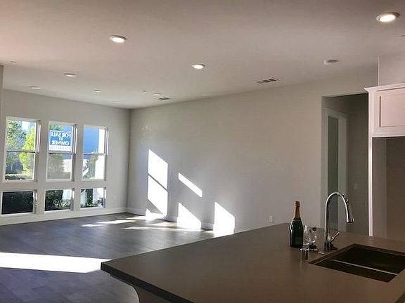 3rd image of 3331 McKinley Village Way