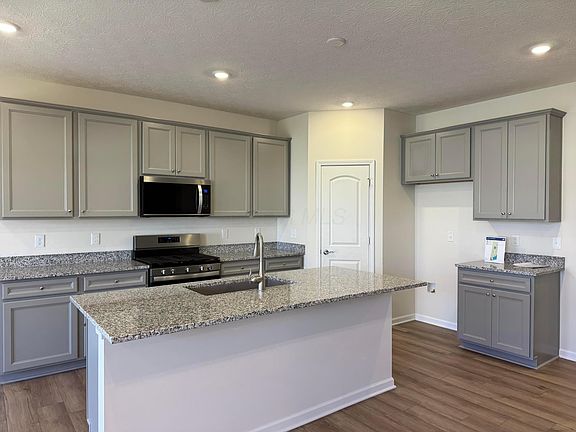 2nd image of 526 Penwell Dr Lot 13896