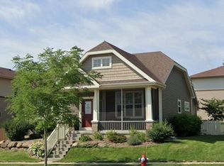 702 Color Peak Rd, Verona, WI 53593