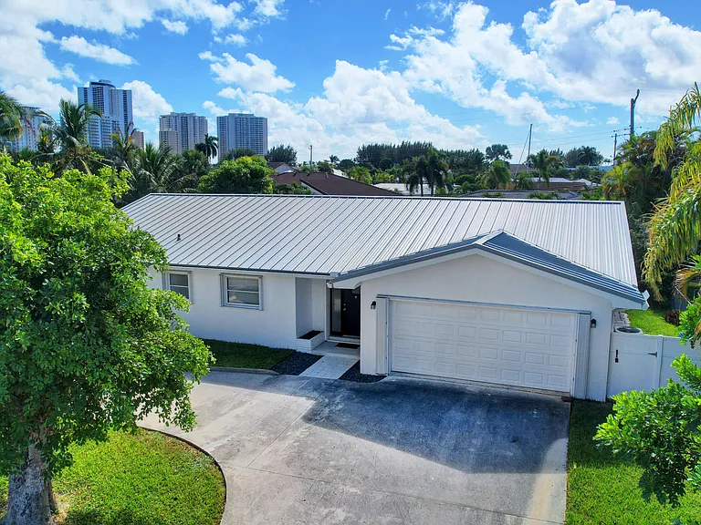1171 Bimini Ln — Photo 26