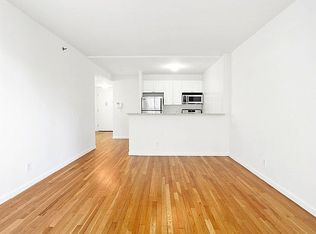 160 W 22nd St APT 905, New York, NY 10011