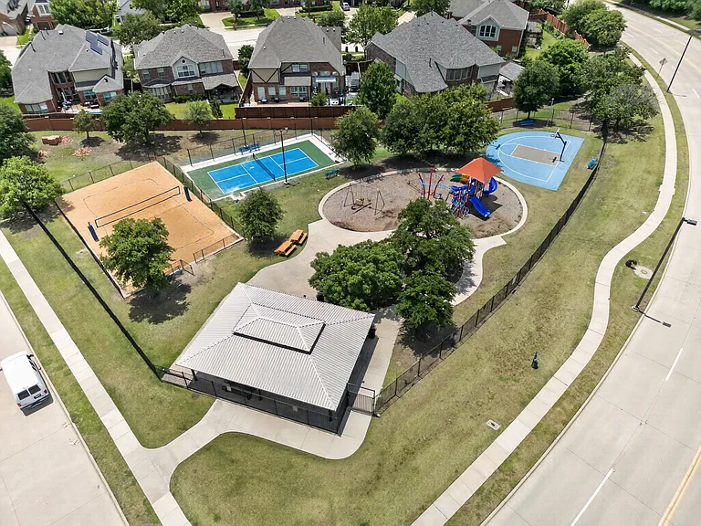 10115 Stone Harbor Way — Photo 18