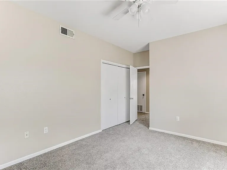 520 S Chaparral St #501 — Photo 27