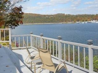 2738 Long Bend Rd, Galena, MO 65656