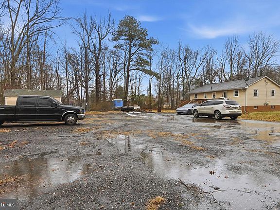 2nd image of 16500 Brandywine Rd