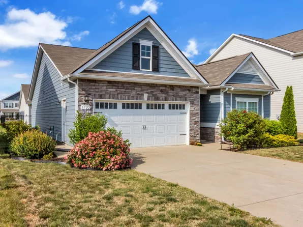 3722 Pelham Wood Dr, Murfreesboro, TN 37128