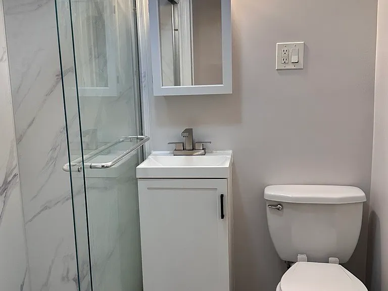 326 Ege Ave #2 — Photo 7