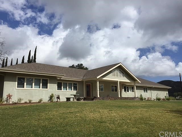 2nd image of 9396 Avenida Altura Bella