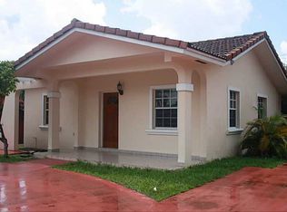 972 E 28th St, Hialeah, FL 33013