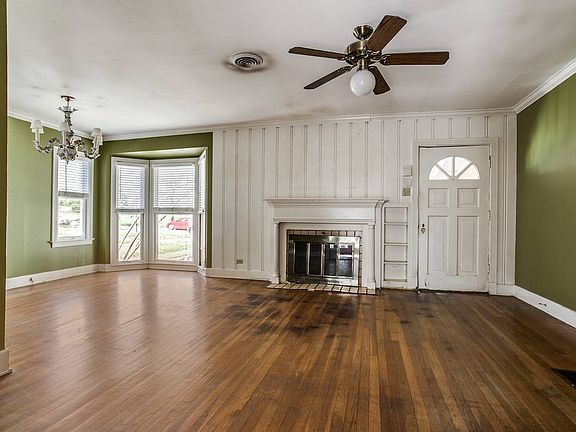 5th image of 372 Blue Bonnet Blvd