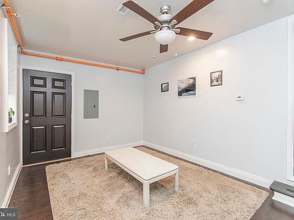 2nd image of 507-9 W Girard Ave #1R