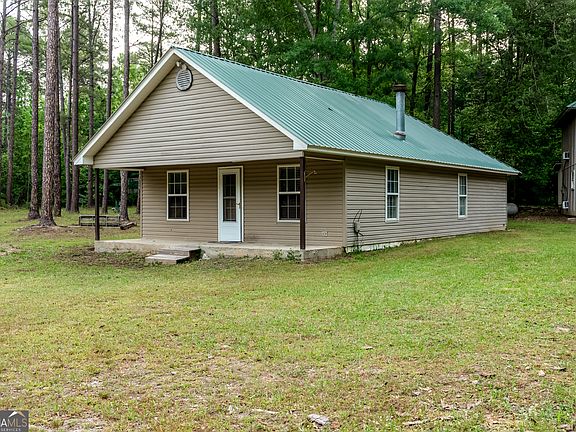2nd image of 1208 Jasmine Rd