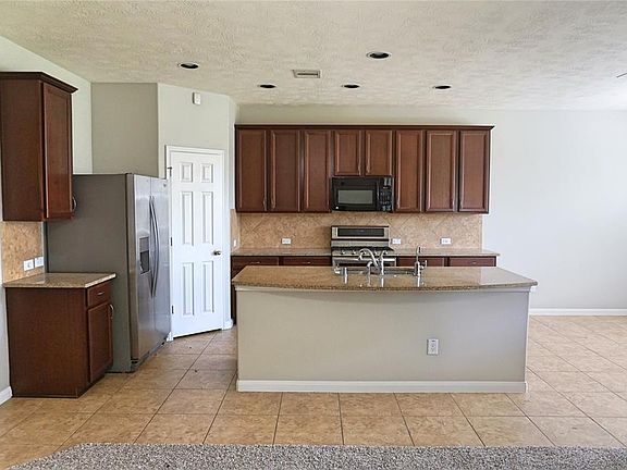 5th image of 20331 Stonebridge Terrace Ct
