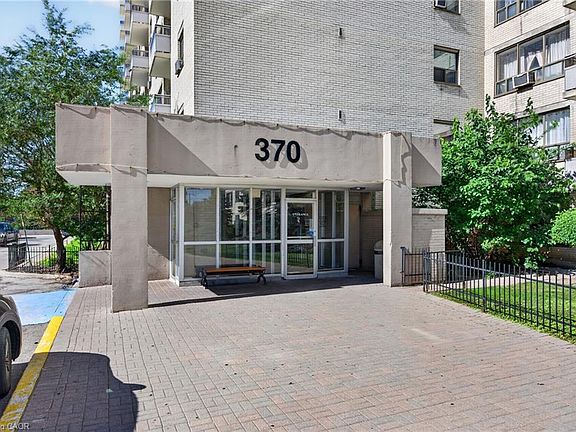 3rd image of 370 Dixon Rd #912