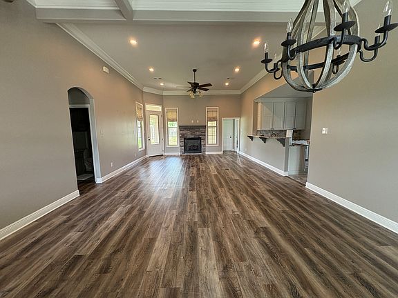 5th image of 104 Widgeon Way