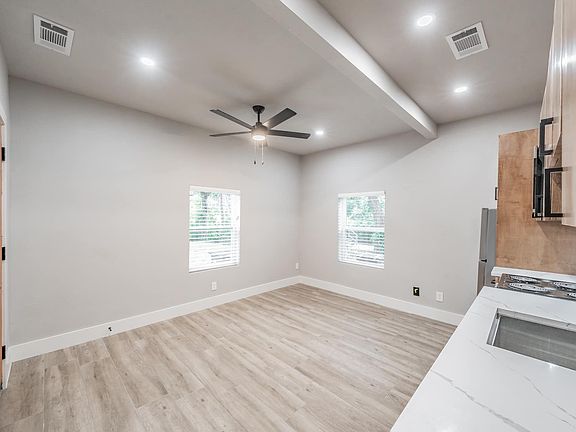 5th image of 3008 McPherson Ave APT A