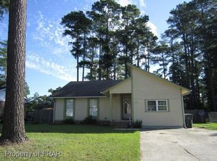 1076 Glen Reilly Dr, Fayetteville, NC 28314