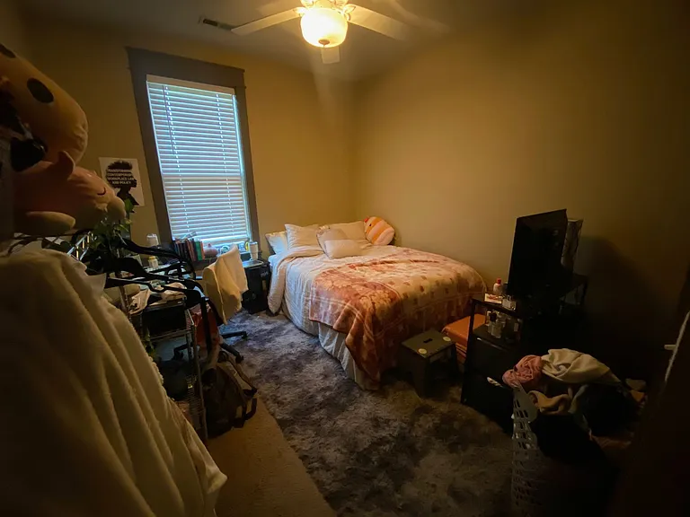 581 Hillside Dr — Photo 13