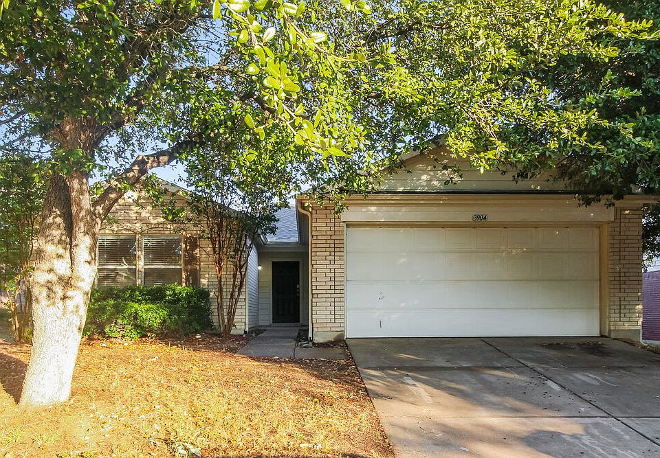 1st image of 3904 Vinyard Way