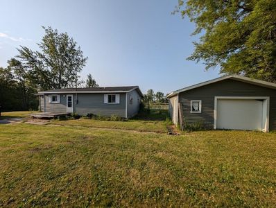 304 Beech St, Kawkawlin, MI, 48631