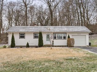597 Skyline Dr, Newark, OH 43055