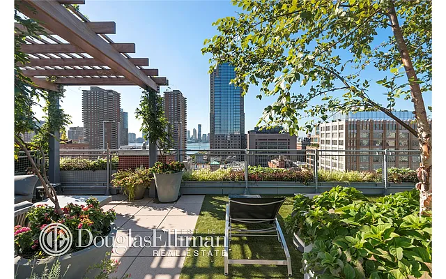 Sold by Douglas Elliman | media 10