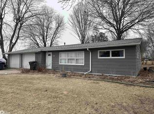 404 W Cherry St, Danville, IA 52623