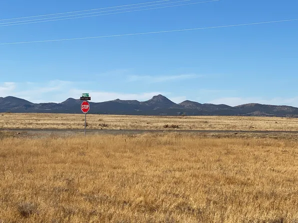 478 W Grand Canyon Rd, Paulden, AZ 86334