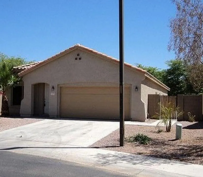 2703 W Allens Peak Dr