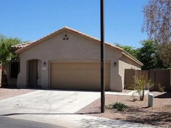 2703 W Allens Peak Dr, San Tan Valley, AZ 85142