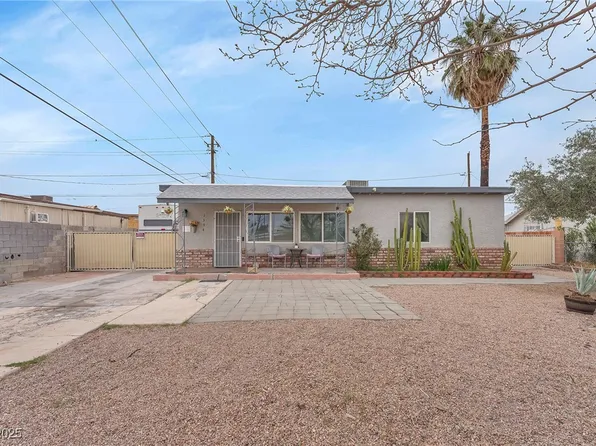 1334 Eastwood Dr, Las Vegas, NV 89104