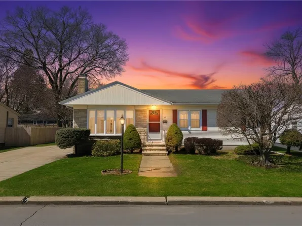 73 Oregon Ave, North Providence, RI 02911