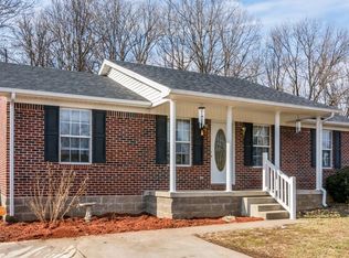 402 Camptown Rd, Bardstown, KY 40004