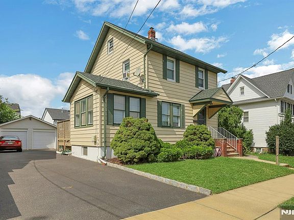 3rd image of 75 Humboldt Street