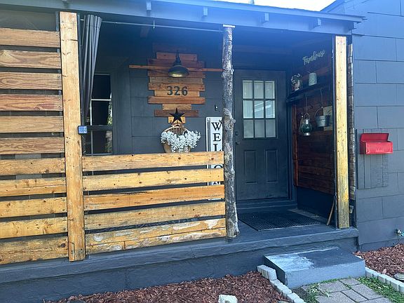 2nd image of 326 Circle Dr NW
