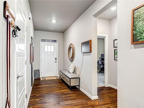 3rd image of 18509 128th Ave E
