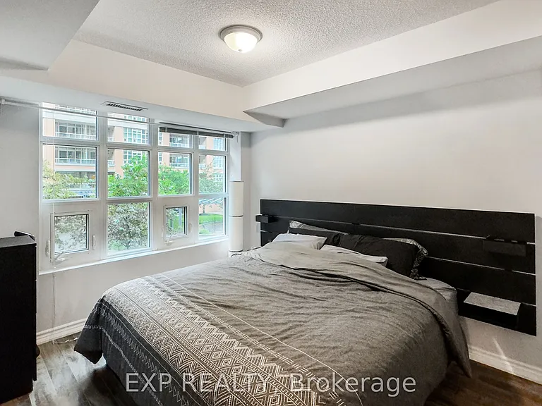 75 Liberty St #419 — Photo 11