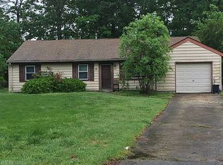 8 Red Barn Ct, Portsmouth, VA 23703