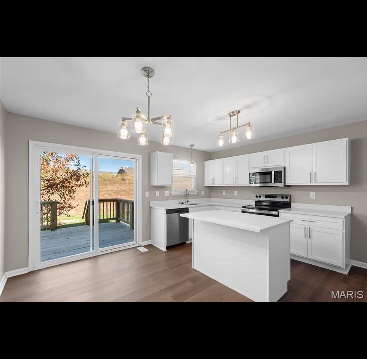 3 bed, 1528 sqft, $2,250 — Photo 3