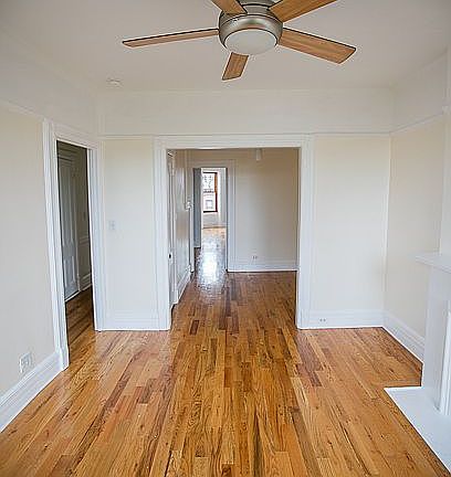 3rd image of 241 12th St #3