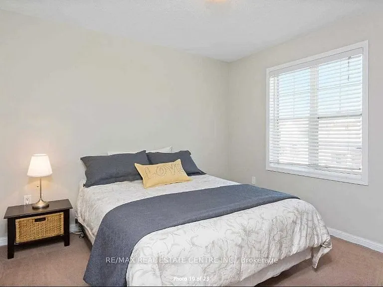 904 Zelinsky Cres — Photo 19