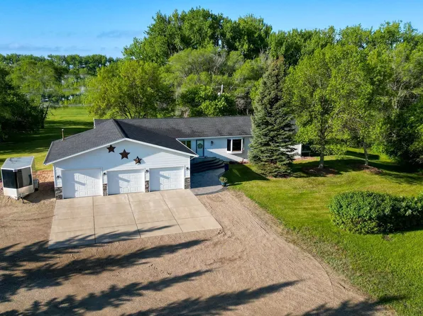 5150 57th St SE, Bismarck, ND 58504