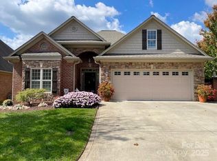 113 Independence Ct, Kings Mountain, NC 28086