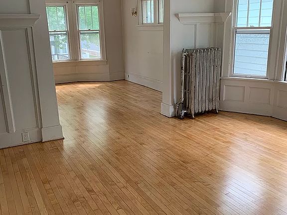 3rd image of 2953 N Frederick Ave #2955