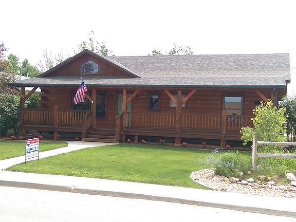 2nd image of 213 S Cottonwood St