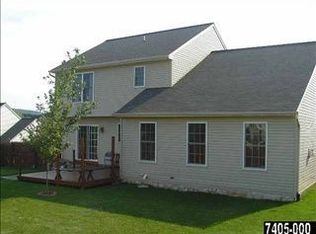 20 Johns Dr, York, PA 17402