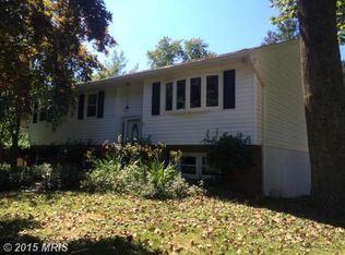 1390 Greenway Dr, Annapolis, MD 21409