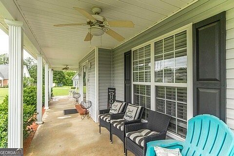 2nd image of 191 Henry Dr